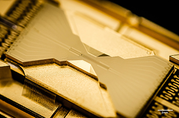 IonQ quantum computing ion trap